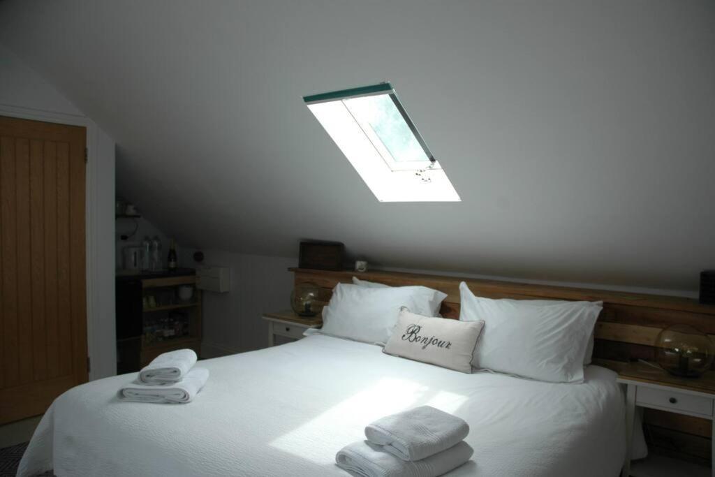Cowslip Barn Annexe, Countryside Stay Near צ'יצ'סטר מראה חיצוני תמונה