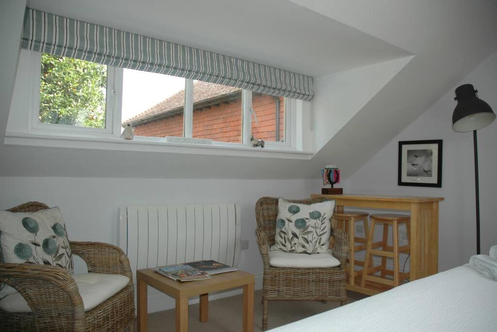 Cowslip Barn Annexe, Countryside Stay Near צ'יצ'סטר מראה חיצוני תמונה