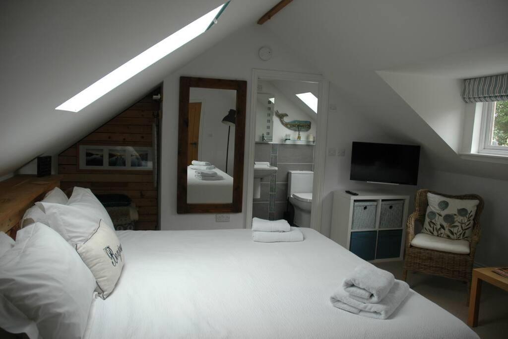 Cowslip Barn Annexe, Countryside Stay Near צ'יצ'סטר מראה חיצוני תמונה